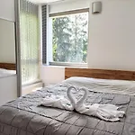 דירה Anenske - Privatni A Tiche S Hotelovym Servisem, S Balickem Bonusu A S Vlastnim Parkovanim Za Zavorou - By Relax *
