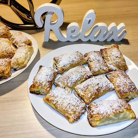 Anenske - Privatni A Tiche S Hotelovym Servisem, S Balickem Bonusu A S Vlastnim Parkovanim Za Zavorou - By Relax * הַרָכוֹב