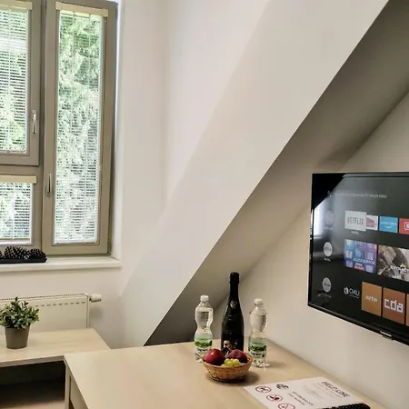 Anenske Apartmany: Serene Private With Breakfast In Bed